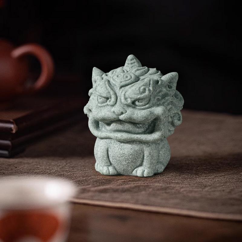 Sand Color Tea Pet Chinese Style Ancient Animal Statue Green Sand Color Mini Tea Pet Figurine Handcrafted Table Centerpiece Tea