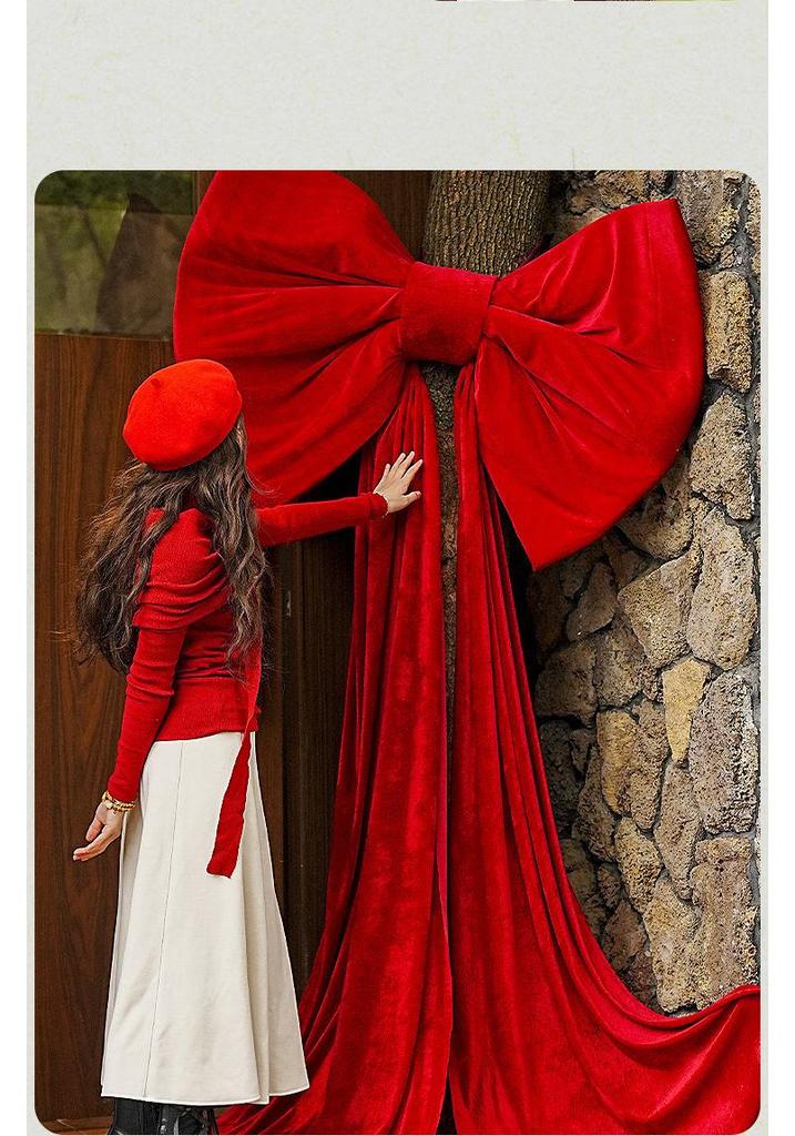Red Velvet Bowknot: Large New Year & Christmas Decoration for Mall & Photo Background
