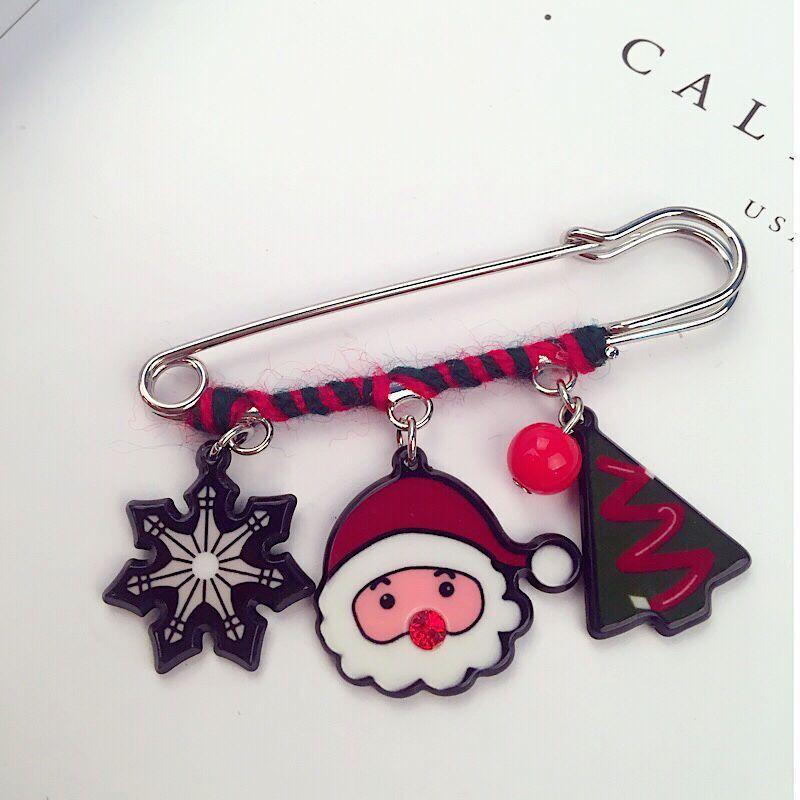 Christmas Accessories Korean Cute Elk Sleigh Dog Cartoon Fun Winding Brooch Pin Brooch Ornament