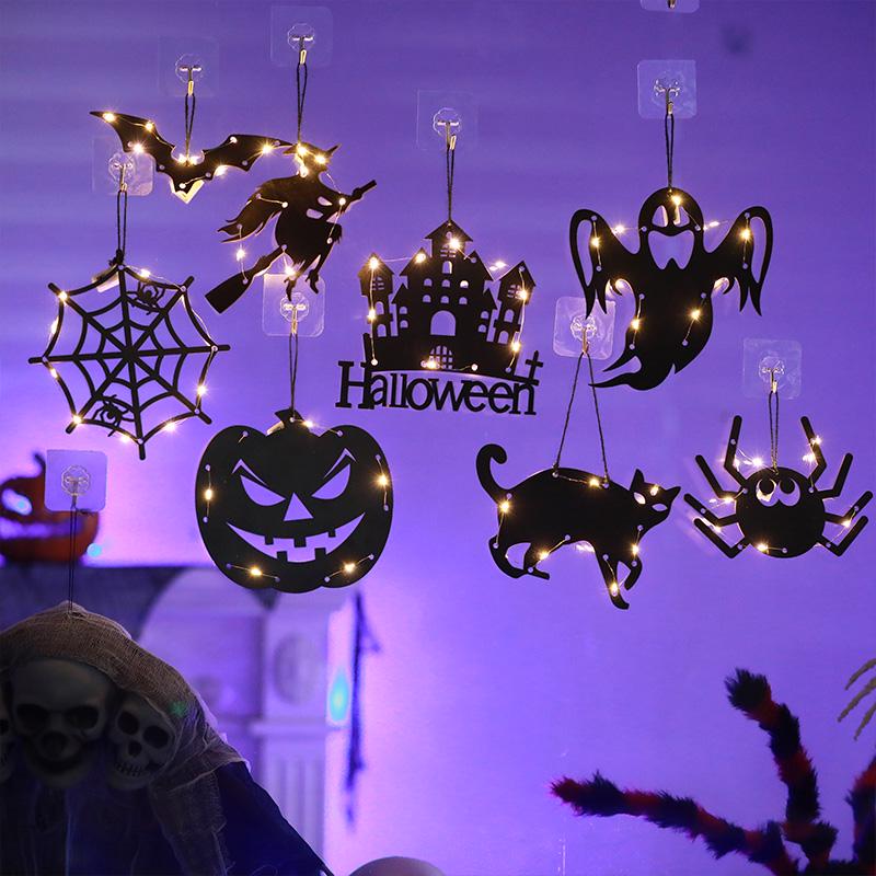 Halloween Party Decorations: Pumpkin Lanterns & Spiderweb Ornaments