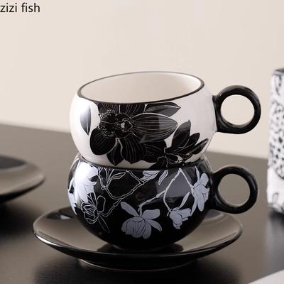 Zestaw Ceramicznych Kubków i Spodków ze Wzorem Kwiatowym Vintage Filiżanka do Herbaty Popołudniowej Filiżanka do Kawy Kubek na Mleko Kubek na Sok Kubki Śniadaniowe do Domu Filiżanki do Herbaty Kubki na Wodę