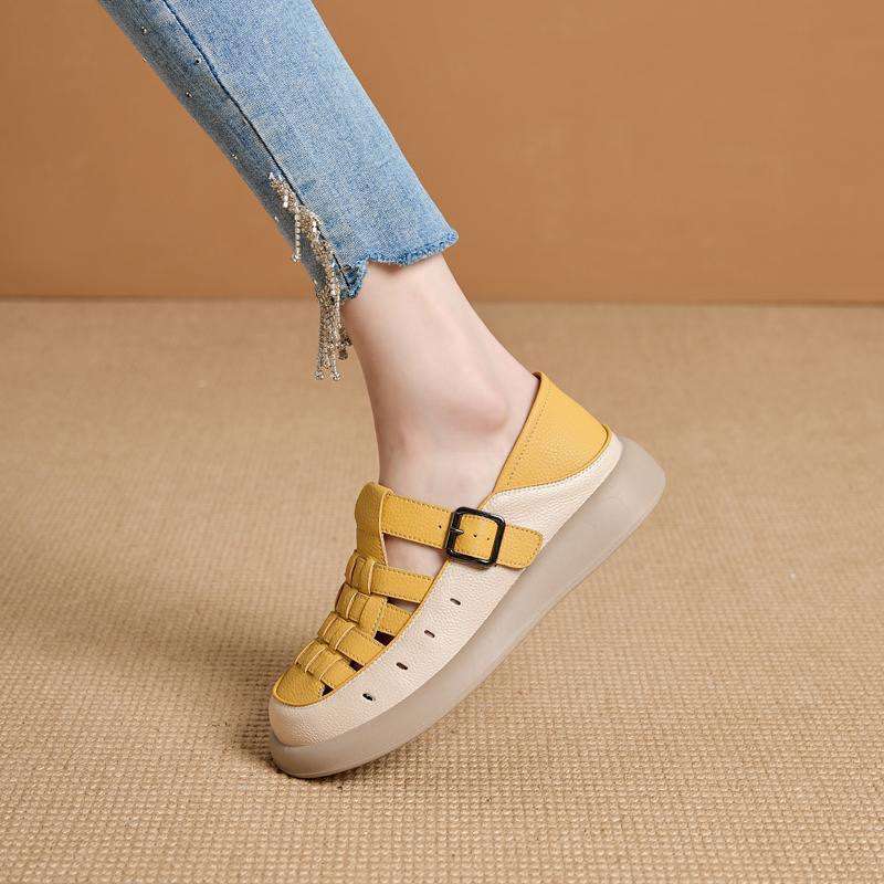 Hollow bag head sandals women's 2025 summer new casual hole shoes soft leather retro woven breathable flat-bottomed soft single shoes