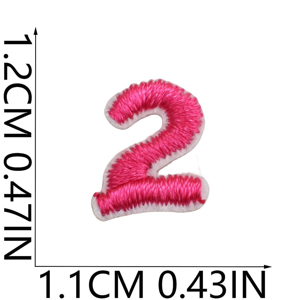 Mini Pegatina de Tela Bordada con Alfabeto Inglés Tamaño Pequeño DIY para Bolso Cambiante Parche Decorativo Pegatina Etiqueta Bordada por Computadora Número