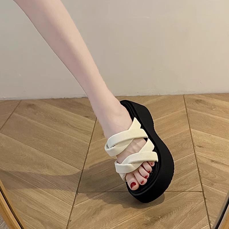 

Premium muffin platform slippers women s summer wear new small height increase with skirt beach slippers 35