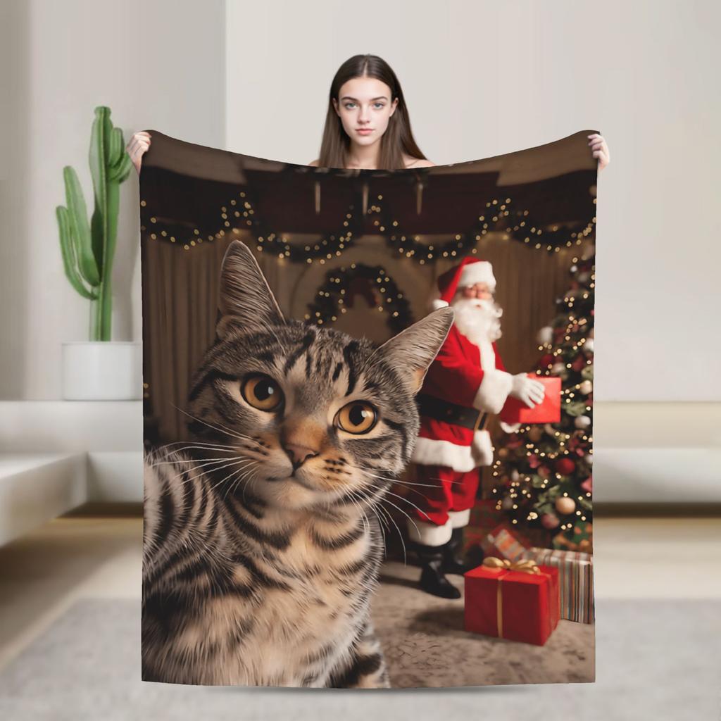 Cat Selfie with Santa Blanket Quality Super Soft Throw Blanket Autumn Girls Boys Home Decor Comfortable Bedspread