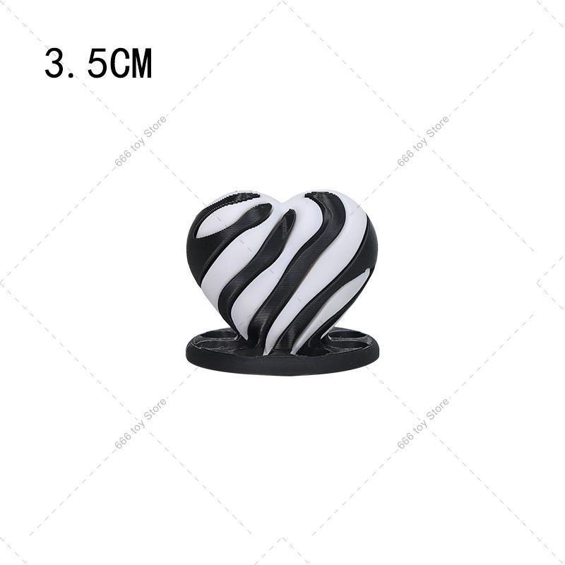 31 Stil 3D-gedruckter Spiral-Kegel Rakete Geist Herz Durchgang Fidget Spielzeug Unmögliche Pyramide Stressabbau Spielzeug Schreibtisch Dekoration