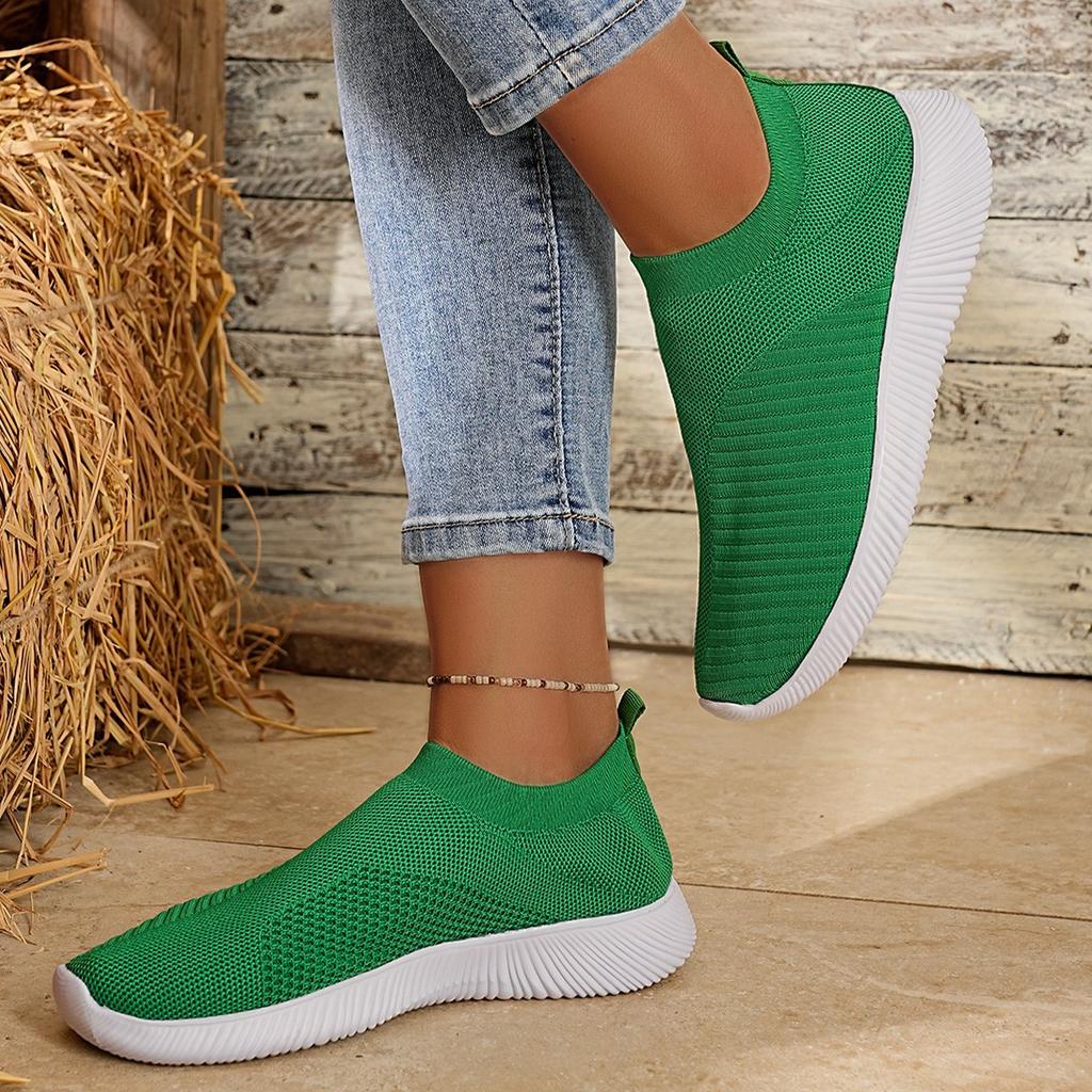 Foreign Trade Fly-woven Breathable Sports Shoes Women's Autumn New Foot Cover Thick Sole Large Size Comfortable Running Shoes Spot