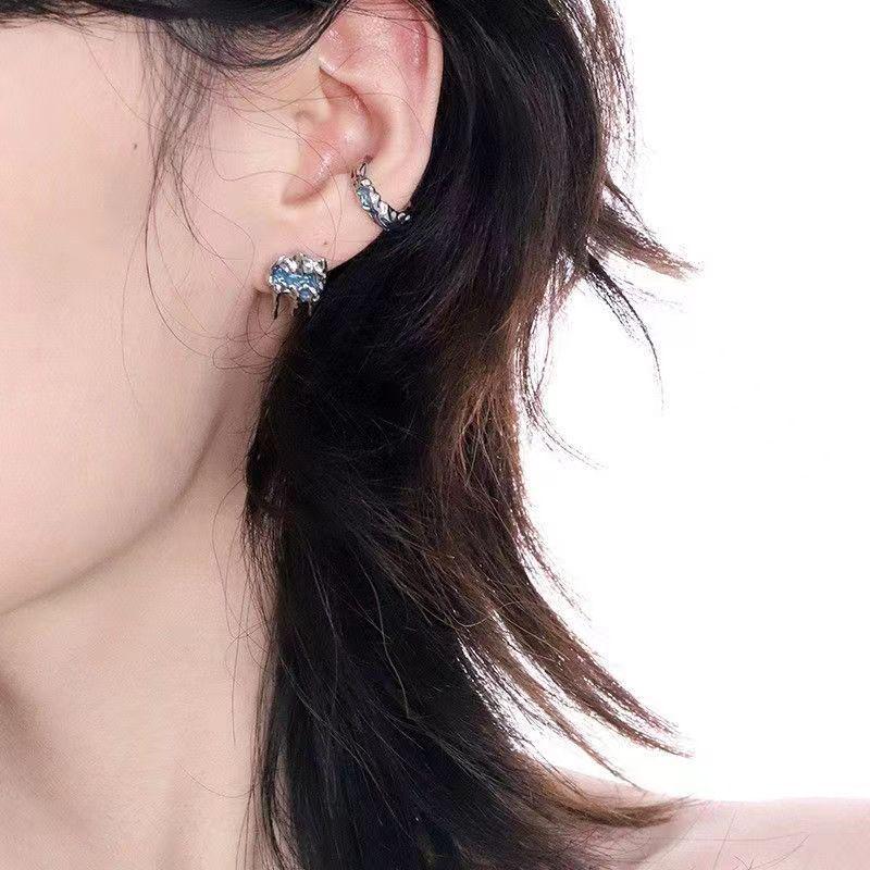 Mint Green Ear Cuff for Boys & Girls: Irregular Fold Design, Trendy & Unisex Style