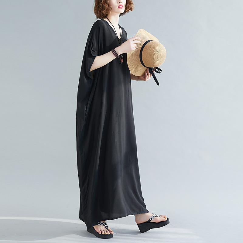 Plus-size Women's Bohemian V-neck Dress Solid Color Skirt