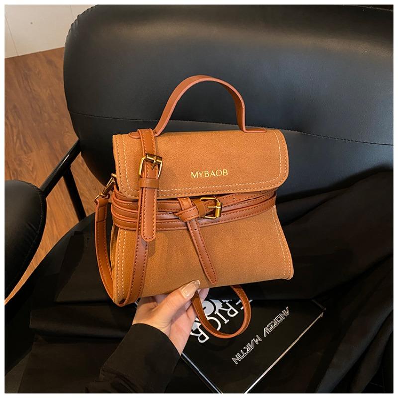 

Маленькая сумка женская осенне-зимняя новая матовая ретро сумка через плечо и мессенджер портативная маленькая квадратная сумка коричневый