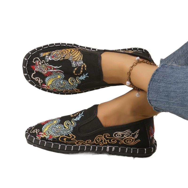 Fashion Casual Loafers Summer Fashion Slip on  Canvas Shoes Lightweight Breathable Flat Shoes  Women Shoes  Sneakers  Zapatos De Mujer