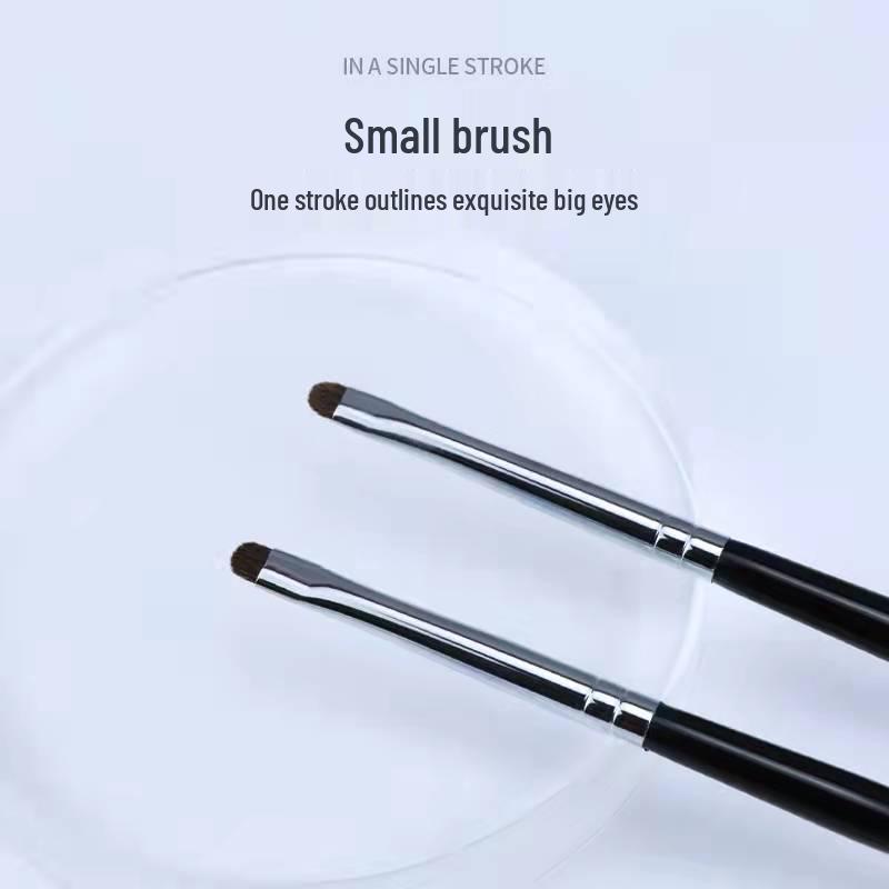 

Miss Guo s Style: Pony Hair Eye Detail & Eyeliner Brush Set - Thin, Short, Ideal for Lower Lash Line & Aegyo Sal Small чорний