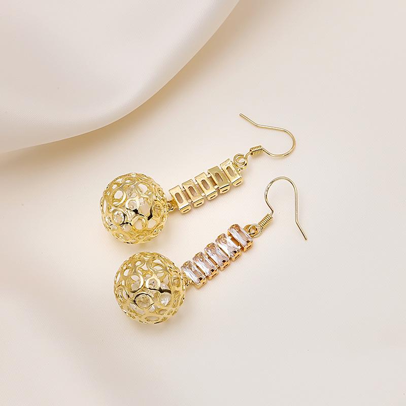 Korean Silver Needle Crystal Filigree Ball Earrings