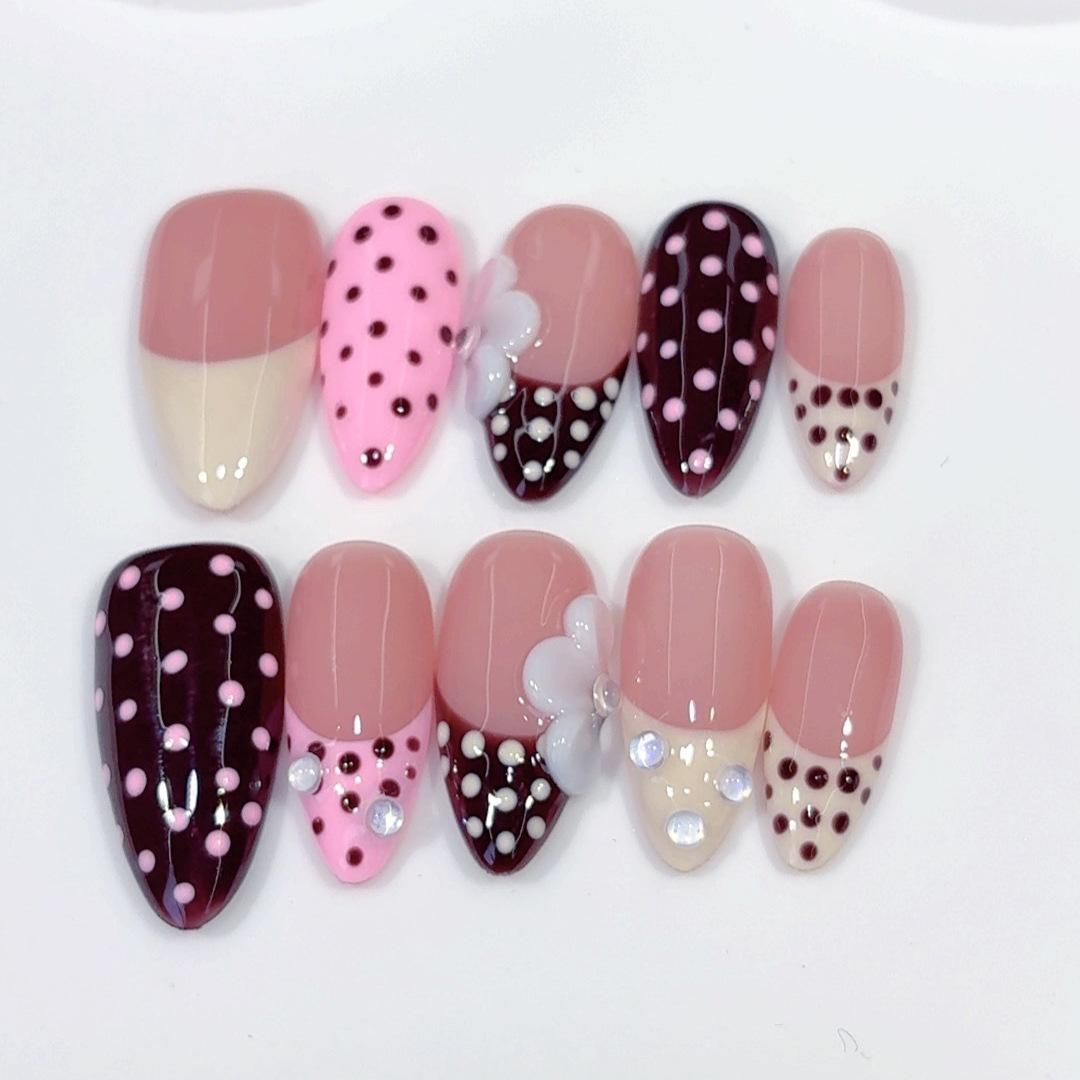 

Almond Nail French Polka Dot Three-dimensional Engraving Hand-worn Contrasting Color Sweet Wind Fake Nails XS