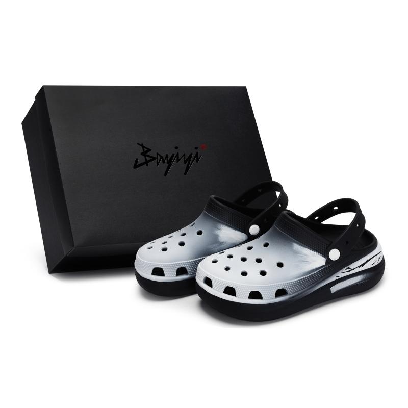 Crocs Classic clog 811 made reconstructed glass fragment gothic deconstructivism hole shoes unisex black and white