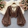 Nieuwe Vetersluiting Rugloze Dunne Doorzichtige Korte Kant Blouse Lente Zomer Dames Crop Top Uitgesneden Zoet Slankvallende Blouse Koreaanse Casual Eenvoudige Sexy Kleding