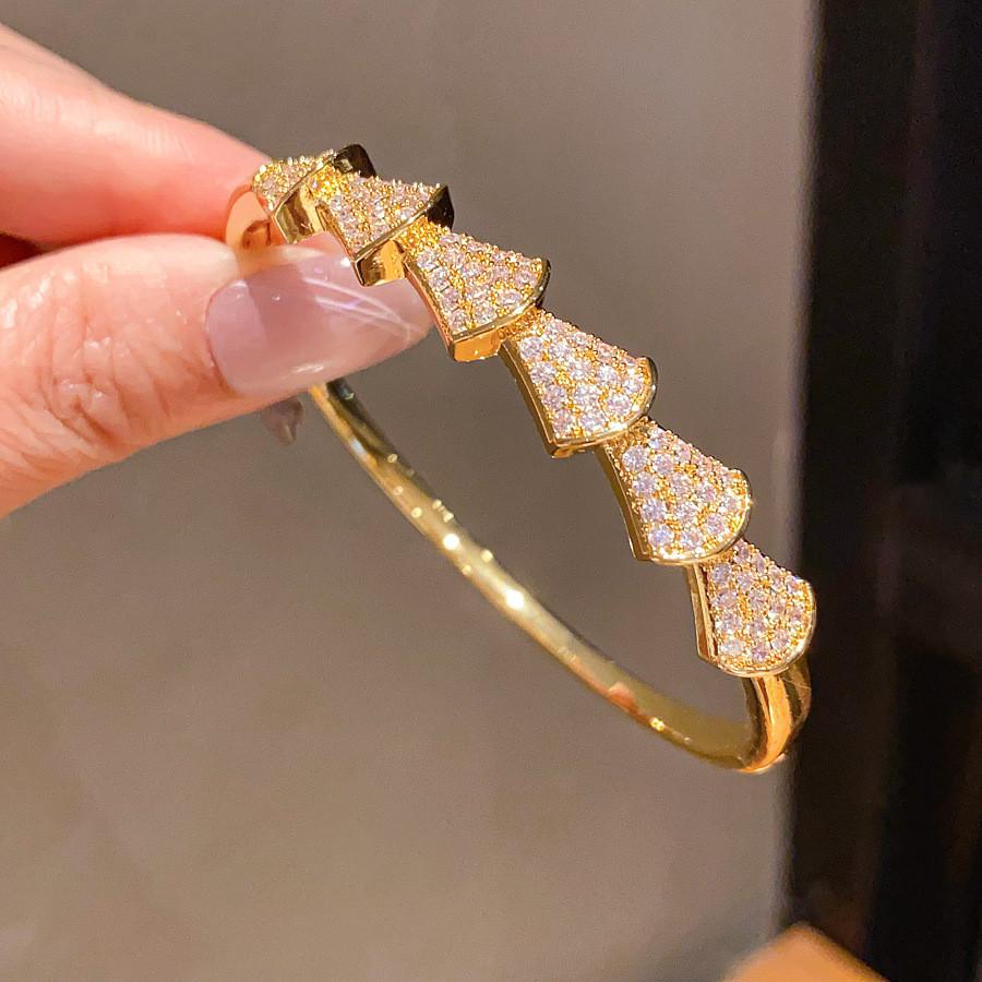 Geometric Cuff Bracelet With Cubic Zirconia For Fashion Casuals GoldBracelet