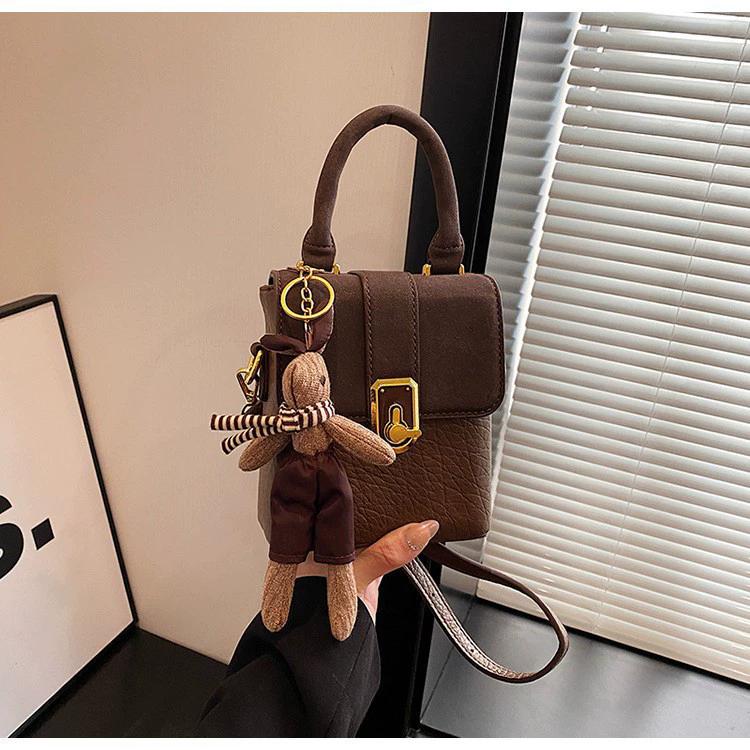 Vintage Women Crossbody Bag PU Leather Cellphone Purse Bag Pendent Rabbit Toy Small Messenger Bag Female Shoulder Handbags