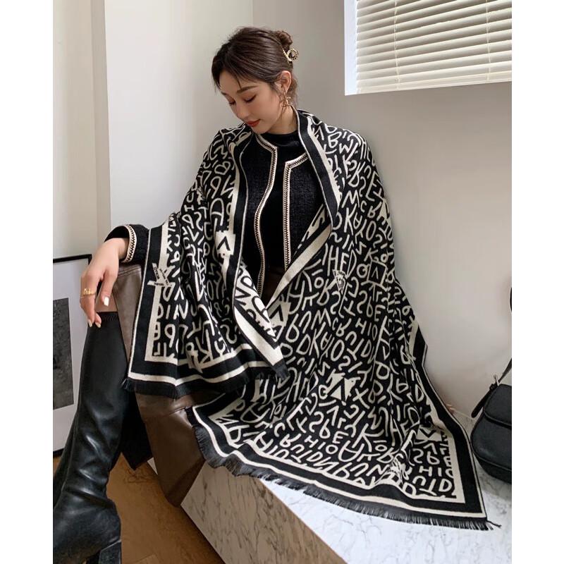 VICTORIA&VERA Autumn/Winter Letter-Edged Scarf