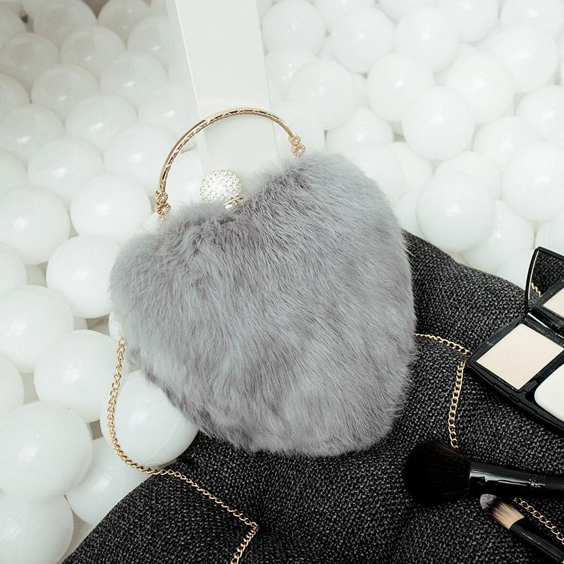 Trendy plush bag autumn and winter fashion new women's fur bag simple heart rabbit hair small bag