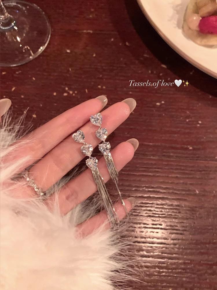 925 Sterling Silver Pearl Tassel Earrings: Elegant Women’s Luxury Drop Earrings for Autumn/Winter.