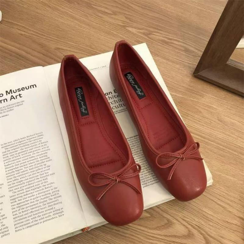 Spring New Versatile Round Head Soft Sole Single Shoes Women's Flat Shoes Light Mouth Shoes Bow Small Red Shoes Women