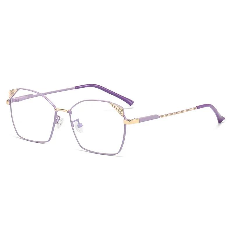 Trendy Blue Ray Blocking Anti-Blue Light Glasses Ultralight Eye Protection Square Eyeglasses Women Designers Metal Frame Glasses