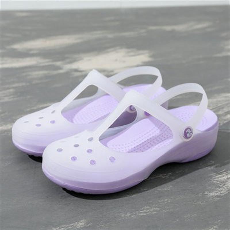 Women's Summer Non-Slip Jelly Sandals – Closed Toe, Thick Sole, Soft Beach Shoes