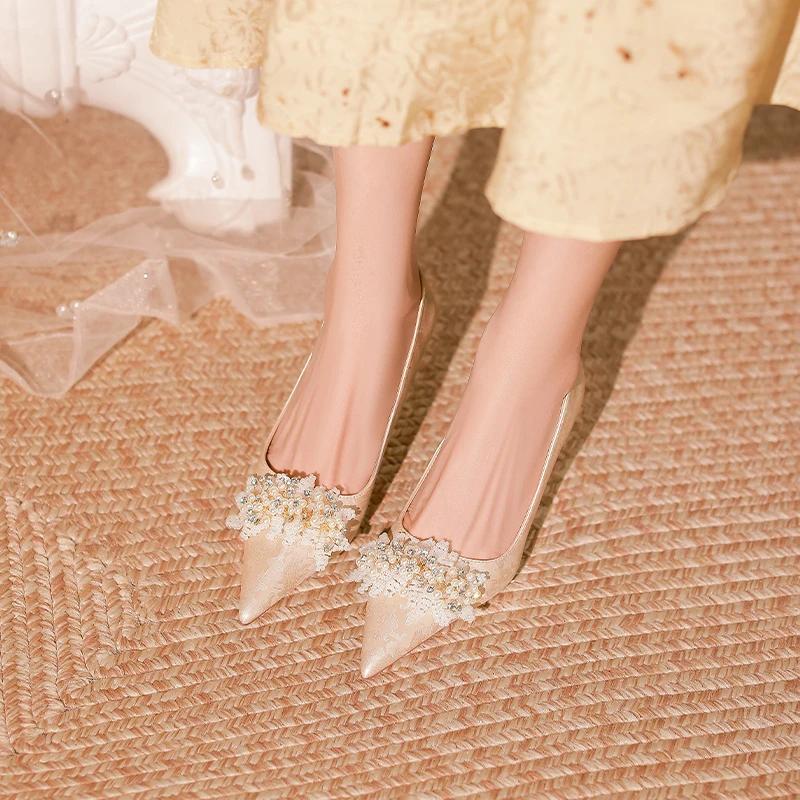 Fashion Shiny Crystal Buckle Luxury Wedding Shoes Women 2024 New Slip On High Heels Pumps Woman Pointed Toe Thin Heeled Party Shoes