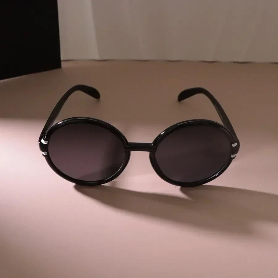 UV Protection Lightweight Comfortable Durable High Quality Retro Stylish Square Shaped Female Women Men Sun Glasses