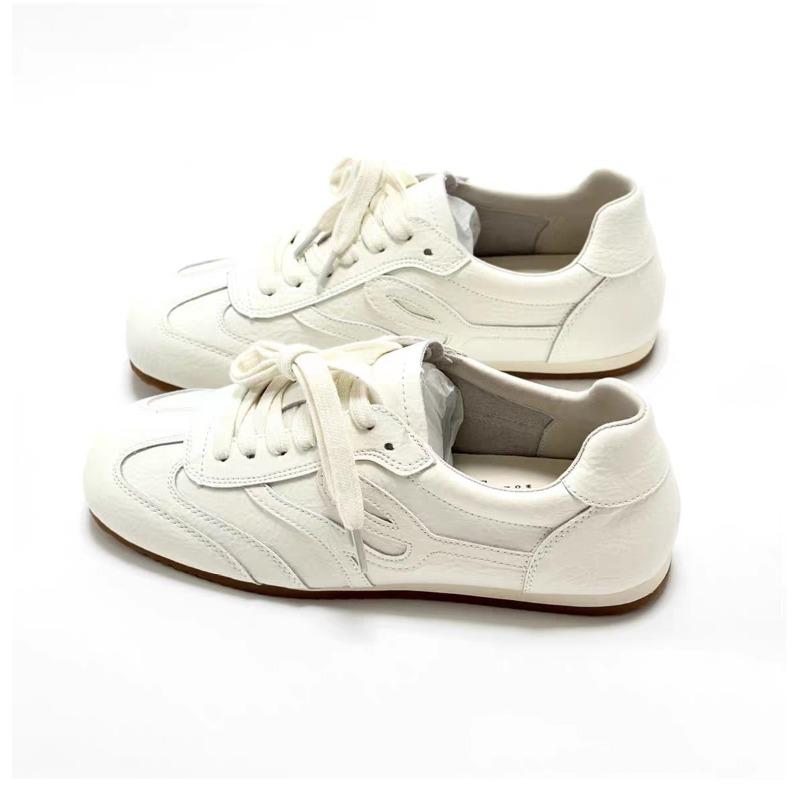 Retro Casual Flat Shoes for Women, New Fashionable and Versatile Soft-soled Sports Shoes