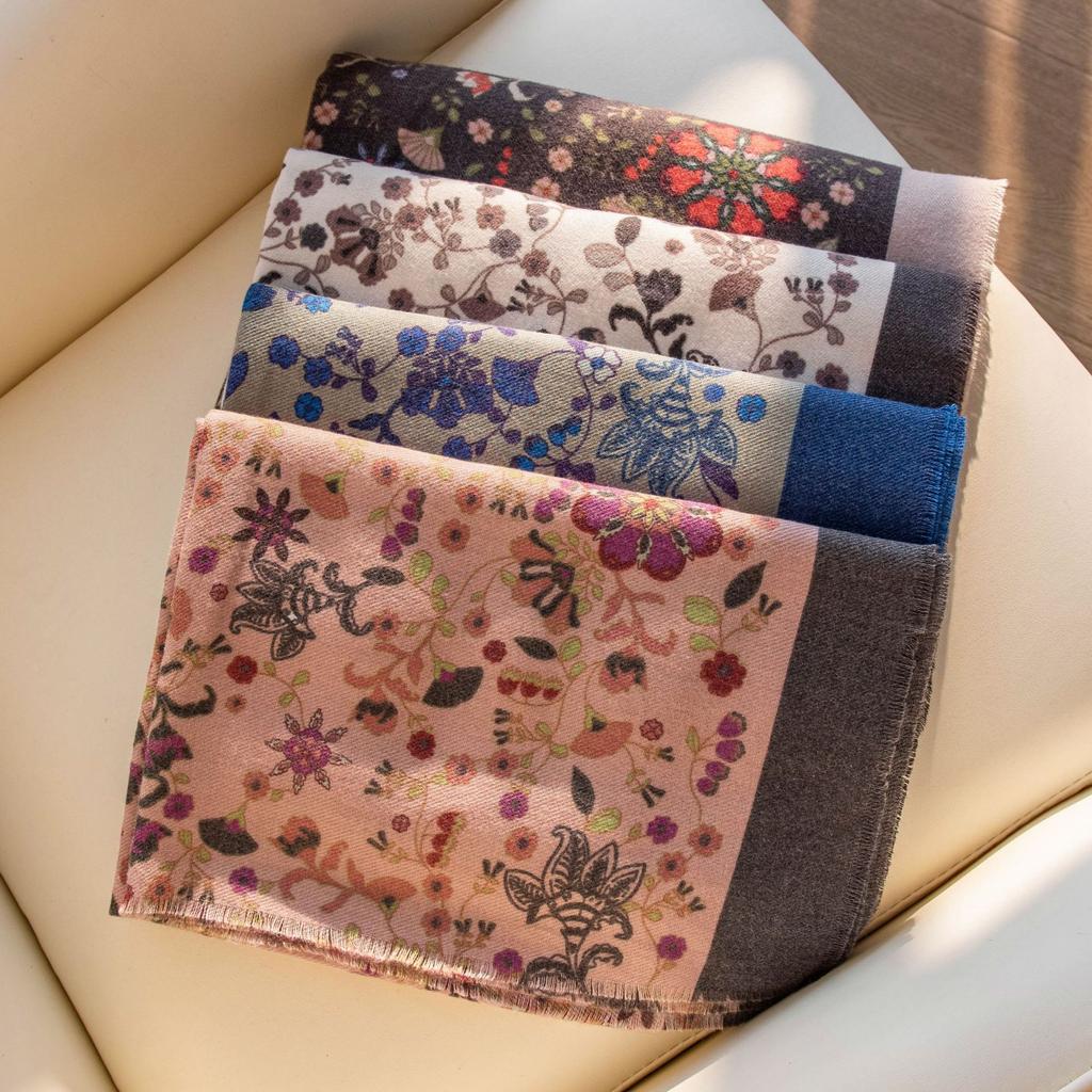 Autumn and Winter Printed Cashmere Scarf Elegant Printed Cashmere Feel Scarf Women's Warm and Cold Proof Scarf