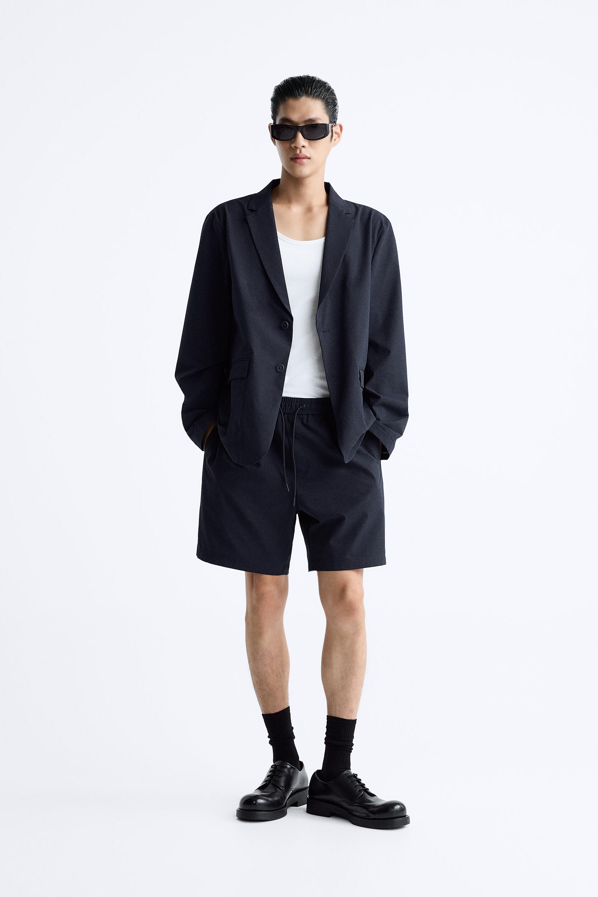 

ШОРТЫ-БЕРМУДЫ ИЗ СИРСАКЕРА