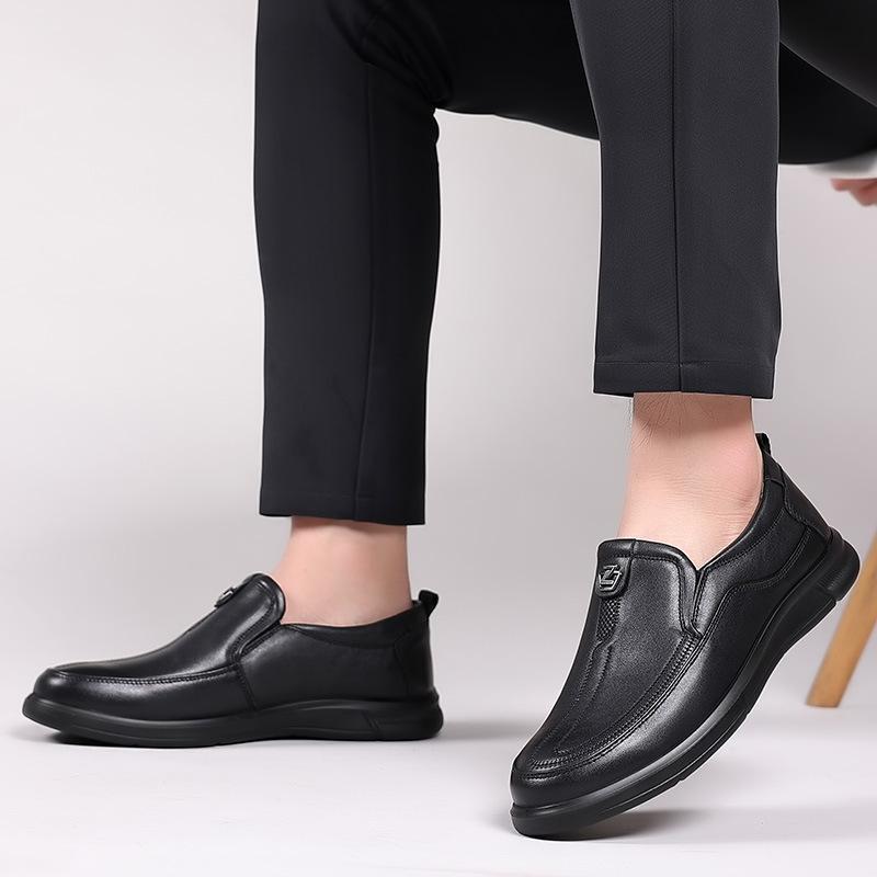 New Top Layer Cowhide Men's Leather Shoes Cover Feet Slip-on Single Shoes Men's Genuine Leather Soft Surface Lightweight Men's Shoes