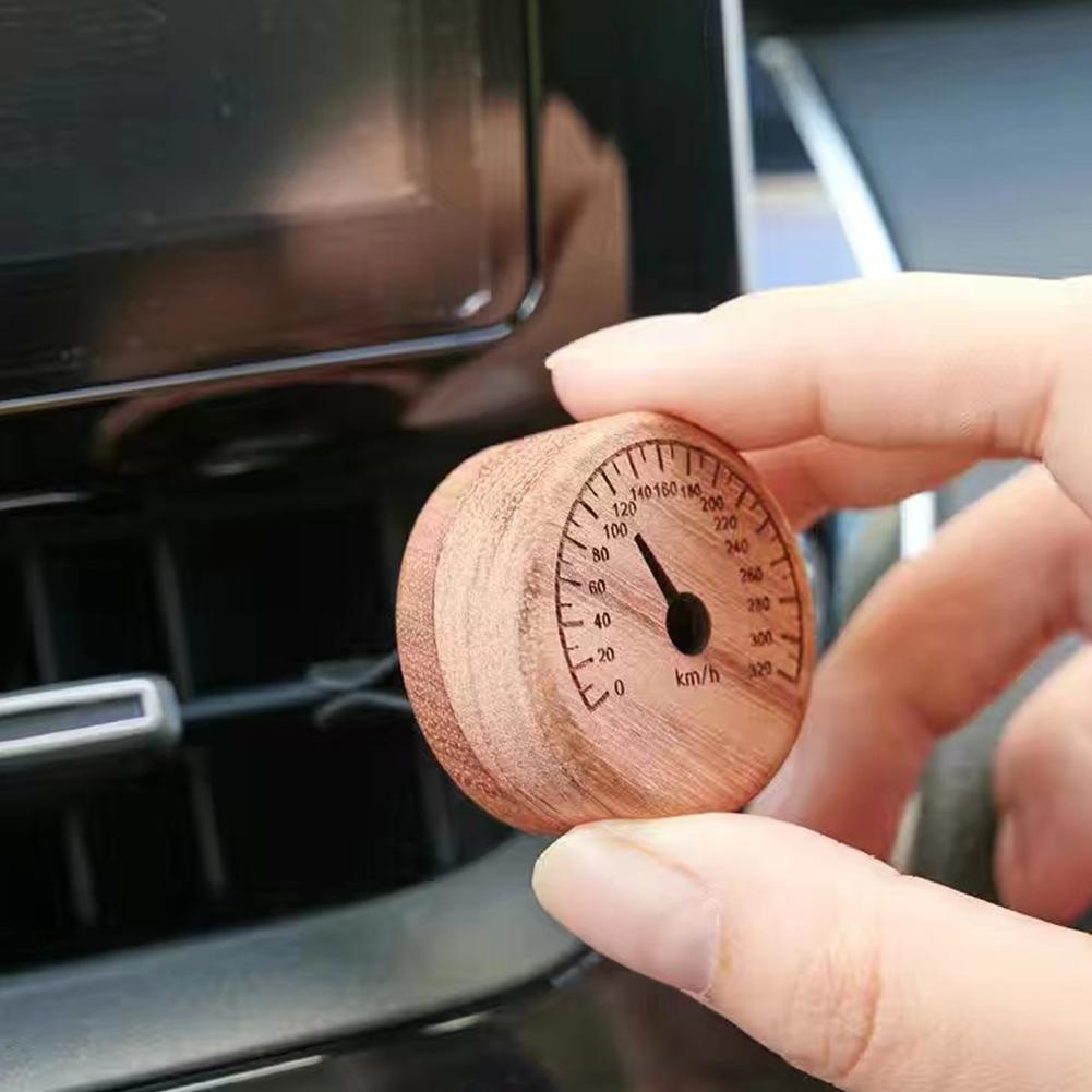 2-in-1 Car Aromatherapy Diffuser & Air Freshener, Portable Essential Charming Wood Mini Vent 2 Clip, Diffuser, Patterns Oil D4P5