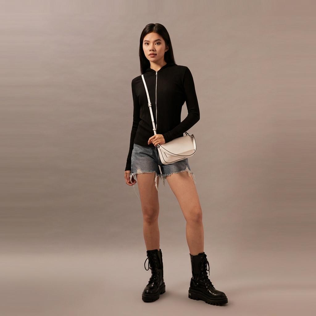 Calvin Klein Minimalistischer bestickter lässiger Pendler-Hoodie mit Reißverschluss Strickpullover Damenpullover Space-Black J223550