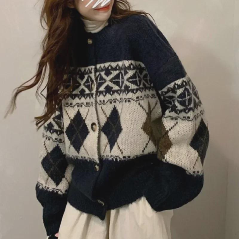 Women's Retro Jacquard Knit Cardigan - Autumn/Winter Loose Fit