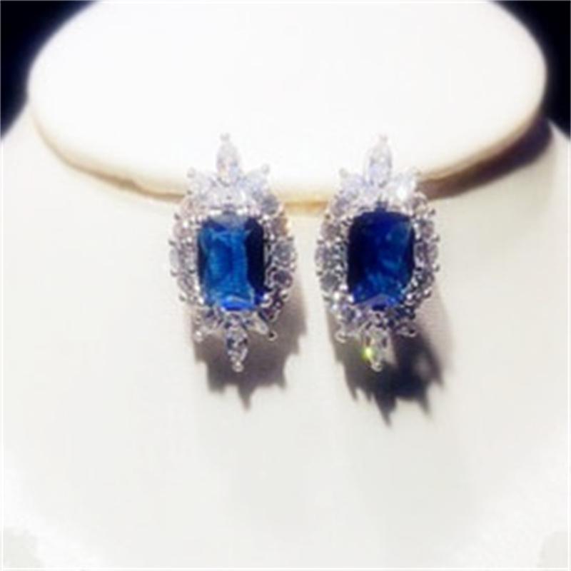 Women's Jewelry Set S925 Created Emerald Gemstone Earrings Sparkling Necklace Classic High Jewelry Mother's Day