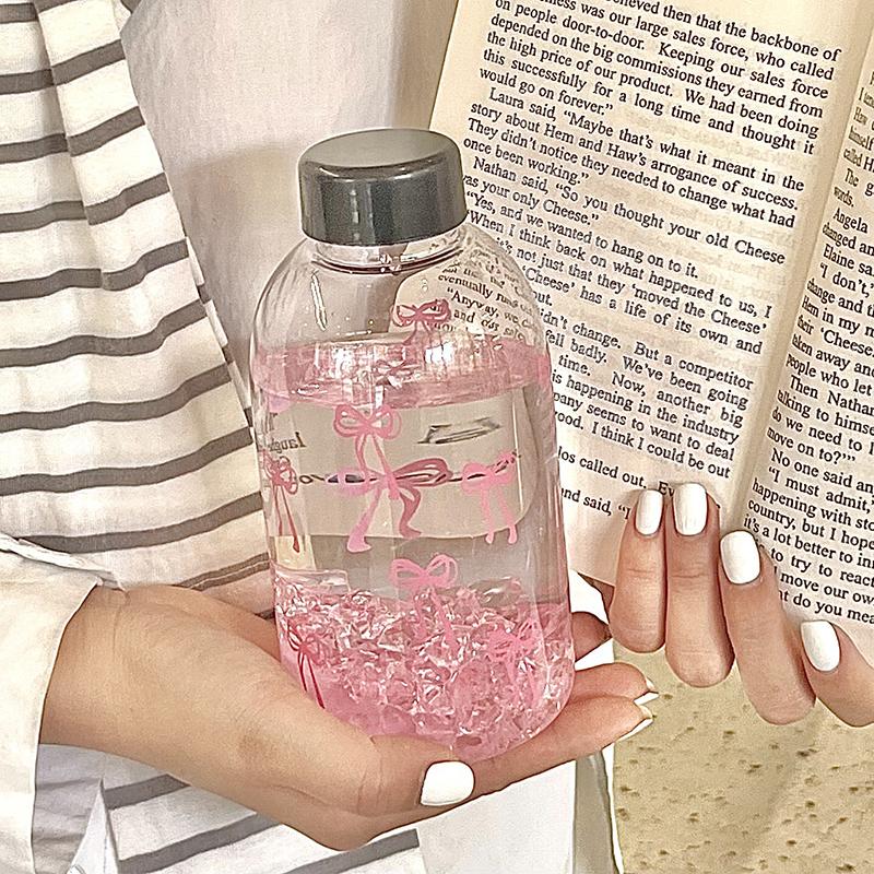 Kawaii Vattenflaska Estetisk Tumlare För Iskaffe Juice Te Söta Rosett Plastmuggar Med Sugrörslock Bärbar Drickflaska