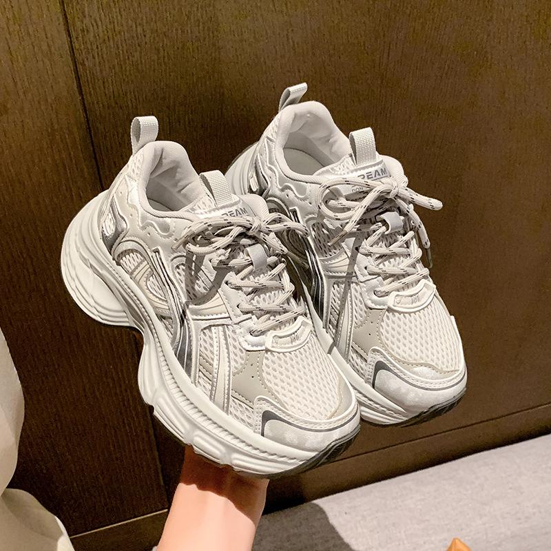 

Маленький рост увеличение мужчины папины кроссовки женщины 2025 лето и осень новые сетчатые дышащие толстая подошва легкая мягкая подошва спортивная повседневная обувь 40 хаки