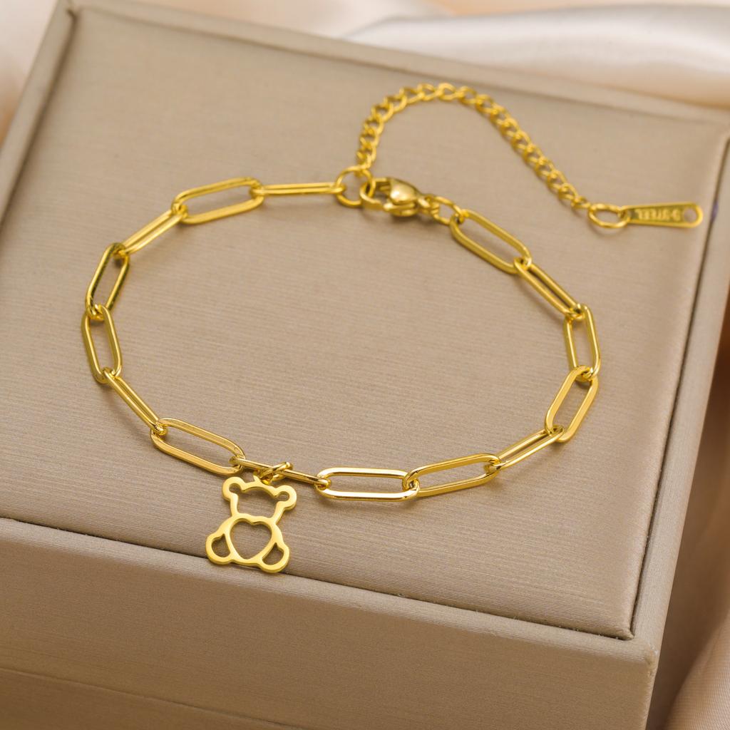 Cute Love Bear Pendant Women's Bracelet Stainless Steel Fashion Simple Romantic Heart Pendant Valentine's Day Jewelry Gift