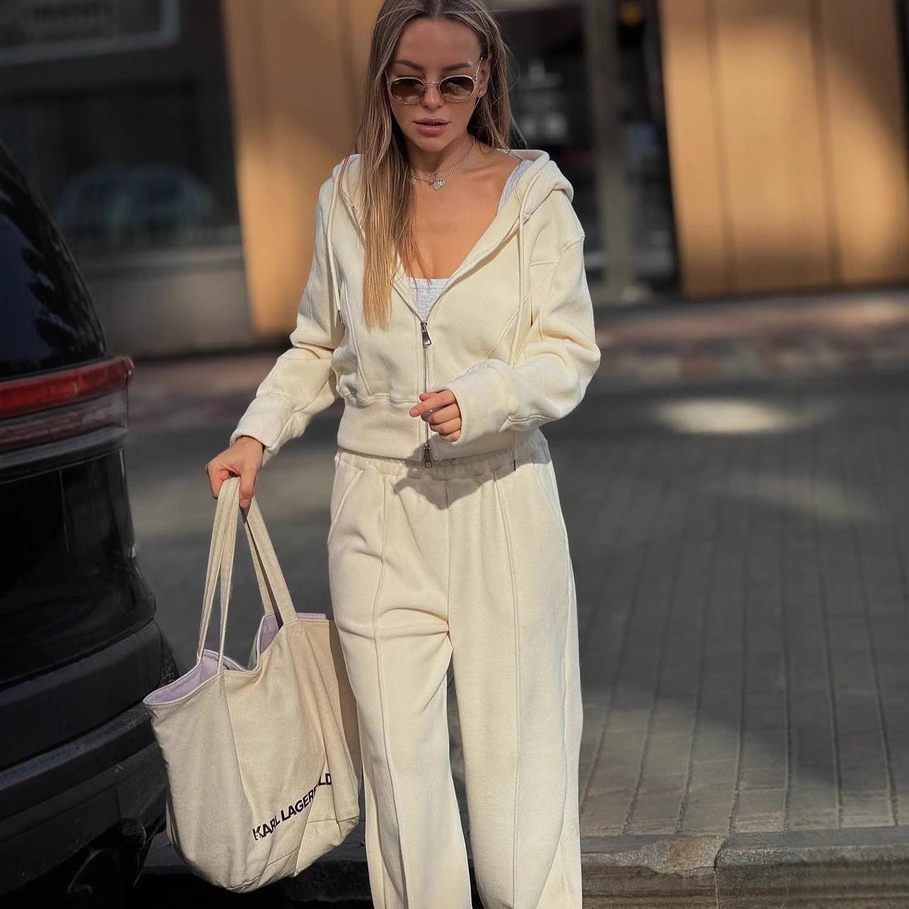 

Женский кардиган с капюшоном и длинными рукавами и брюки на осень 2025 года - повседневный европейский и американский стиль M