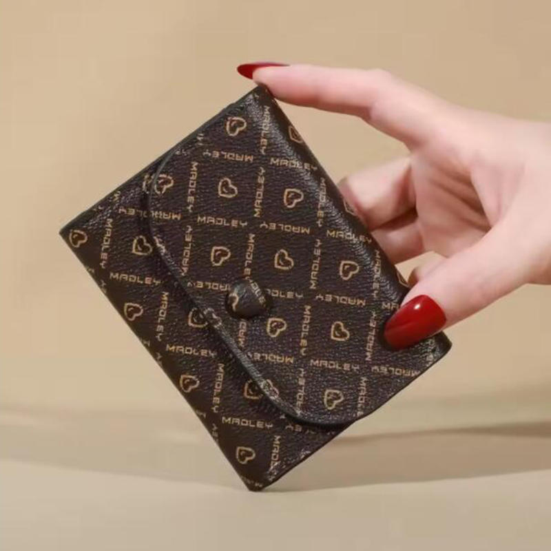 Women's Letter & Heart Print Wallet - Cute Zippered Coin Purse with Card Slots, Fashionable Wristlet Multi-Functional Wallet