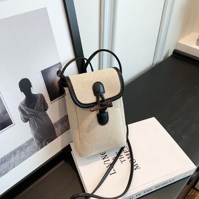 Einfache lässige kleine Tasche Damen neue Nischendesign Umhängetasche vielseitige Handytasche Mode