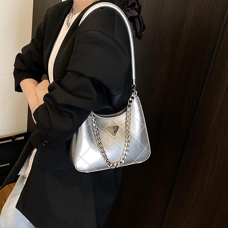 Retro Diamond Chain Underarm Bag Women'S Trend Foreign Style Versatile Casual Shoulder Bag