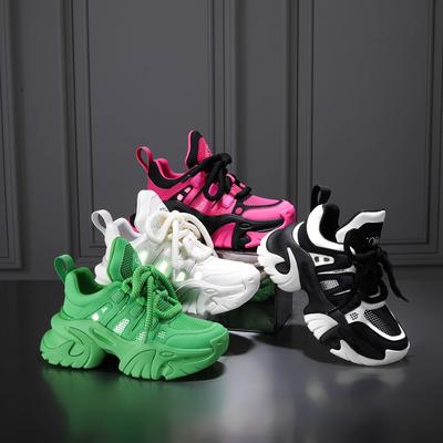 Mode Heißer Preis super heiß 2024neu dicksohlige höhenvergrößernde atmungsaktive Mesh-Sportschuhe modische Damen-Freizeitschuhe Sneakers