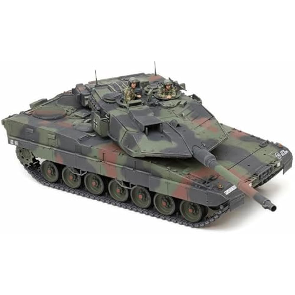 Tamiya (TAMIYA) 1/35 Military Miniature Series No. 387 German Federal Main Battle Tank Leopard 2 ...