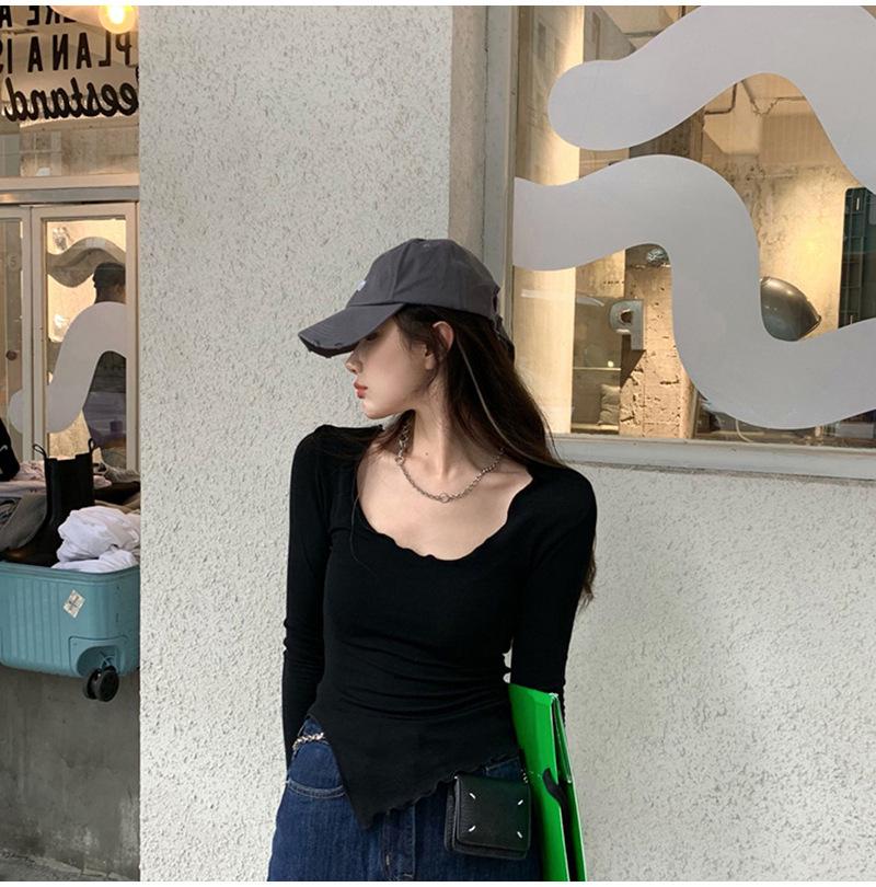 Women's Gray Long-Sleeve Tight Fit Short T-Shirt, Autumn 2025 Fashion.