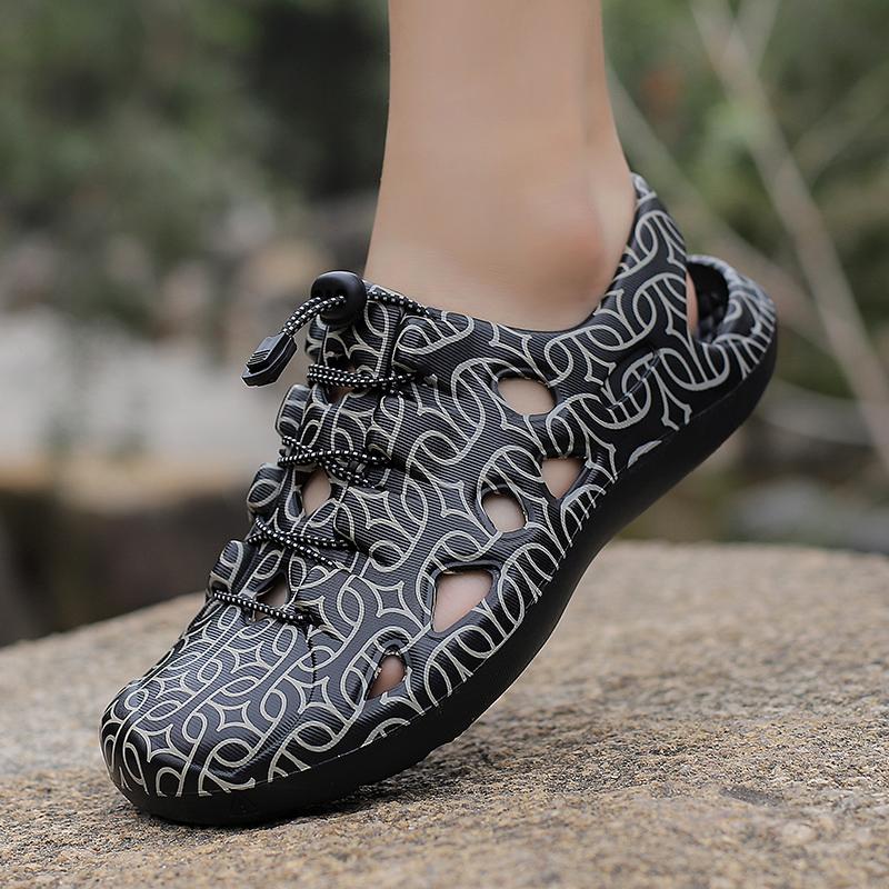 Summer Men's Hiking Outdoor Anti Slip Beach Soft Soled Walking Lightweight Hollow Breathable Trendy Flat Bottom Casual Shoes