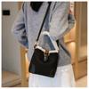 Light Luxury Fashion Women's Shoulder Bags High Quality PU Bag Body Plush Handle Ladies Messenger Bag Casual Retro Female Bucket Bag Mother's Day Gift